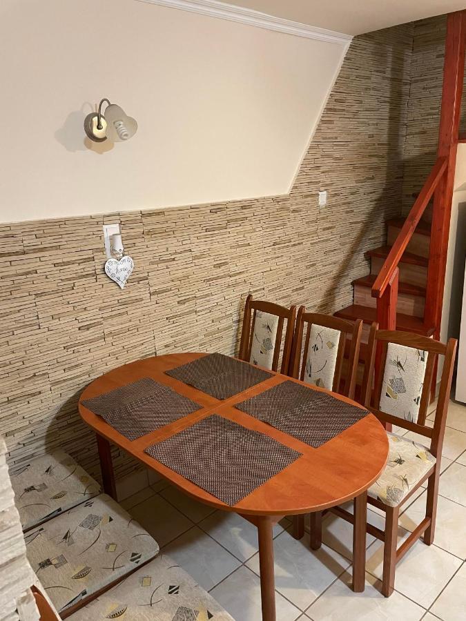 Bodnar Apartman Шіофок Екстер'єр фото